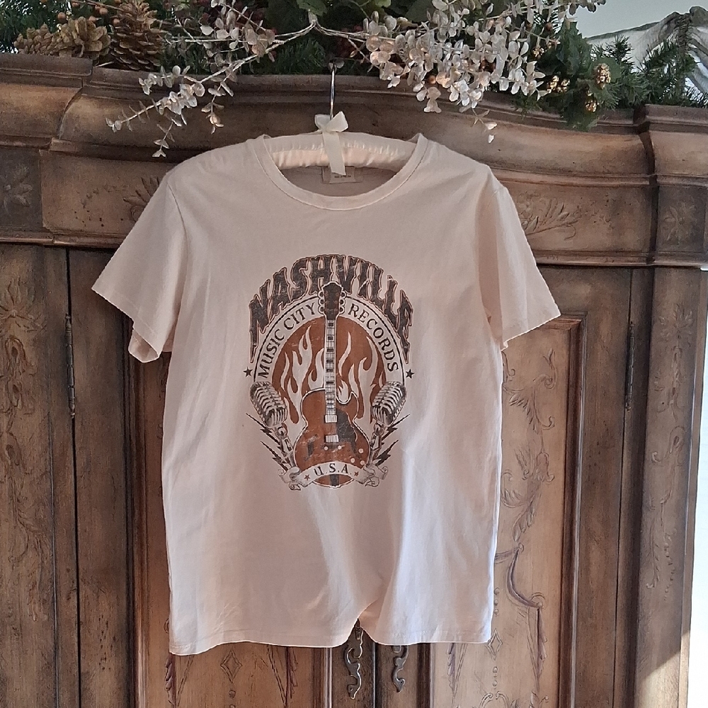 Altar'd State Cream Nashville Graphic Tee